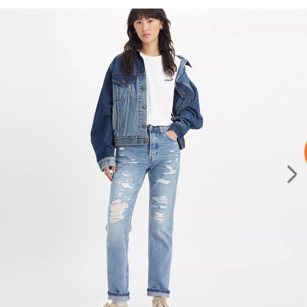 New with tags Levi 501 anniversary edition distressed blue jeans